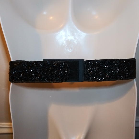 Vintage 80's Le Regale LTD. Hand Made Black Beaded Belt - Picture 6 of 14